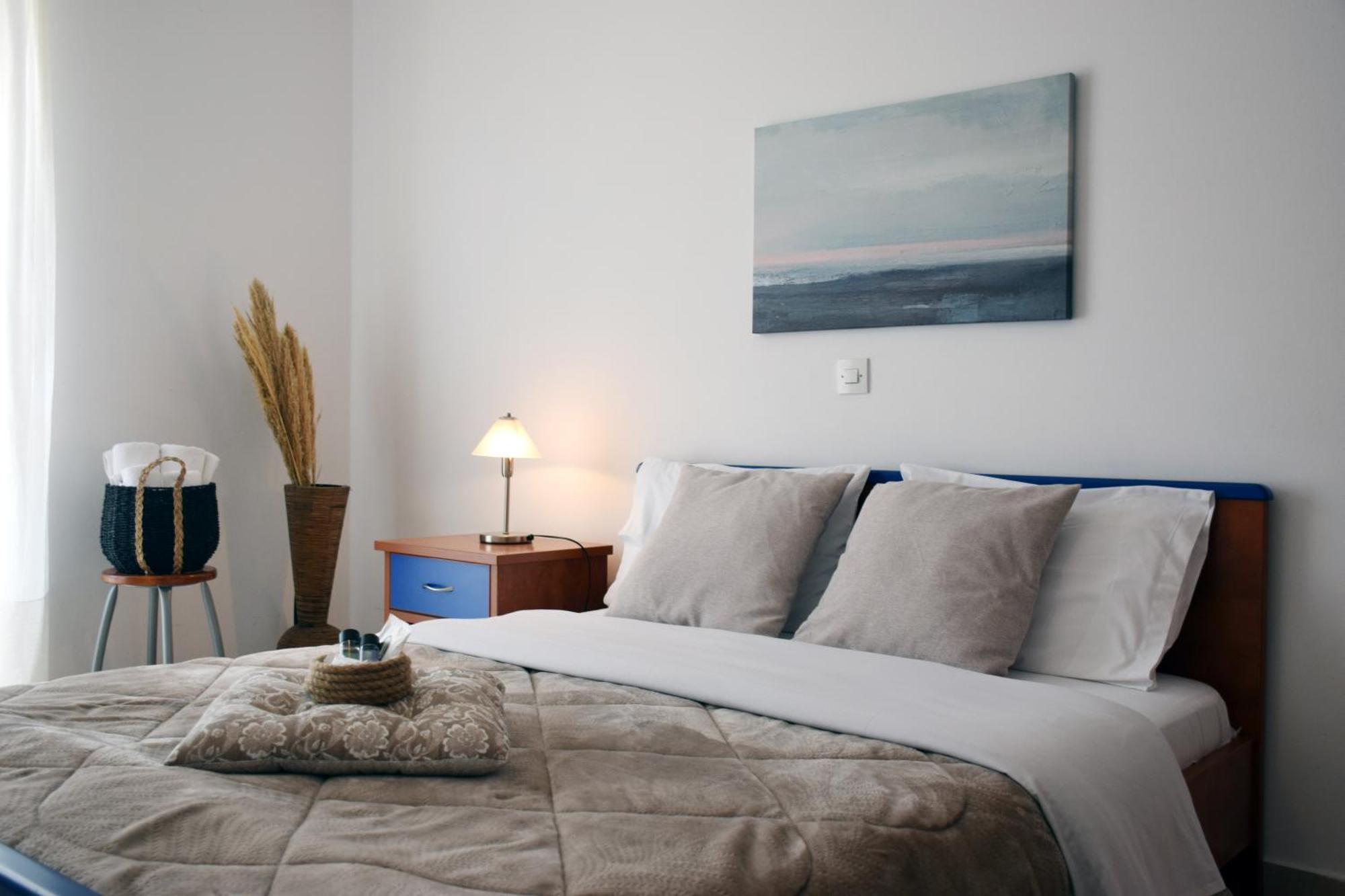Lappas Rooms Rovies Eksteriør billede